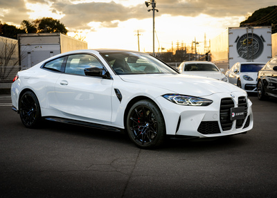 宝马M4 コンペティション